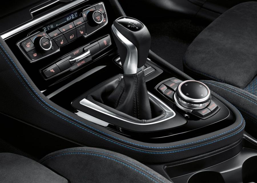  BMW 2-Series Active Tourer M Sport 2014 года  (фото 7 из 8)